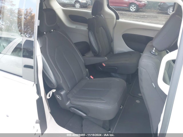Chrysler Voyager Lx 2023 2C4RC1CG6PR607386 Image 8