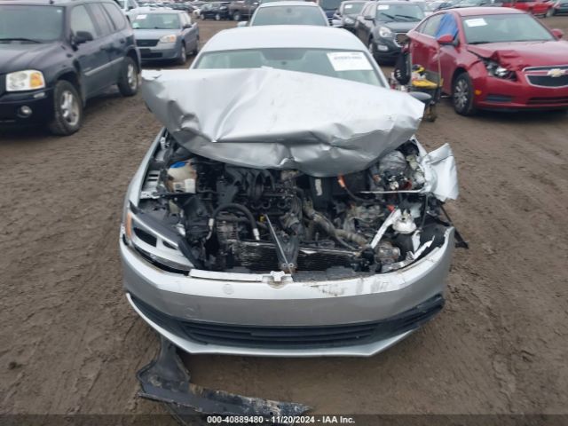 3VW1K7AJ9EM438225 Volkswagen Jetta 2.0l S
