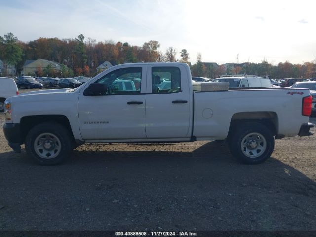 1GCVKNEH4JZ313559 Chevrolet Silverado 1500 Wt