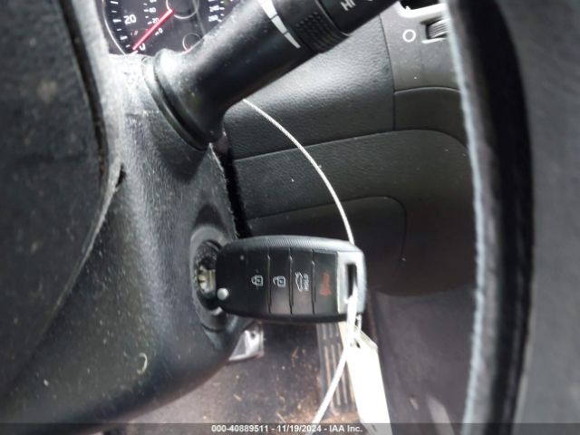 3KPFL4A7XJE170976 KIA FORTE LX