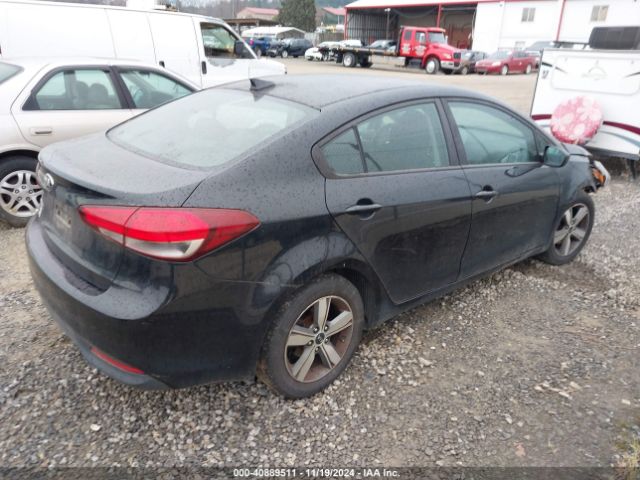 3KPFL4A7XJE170976 KIA FORTE LX