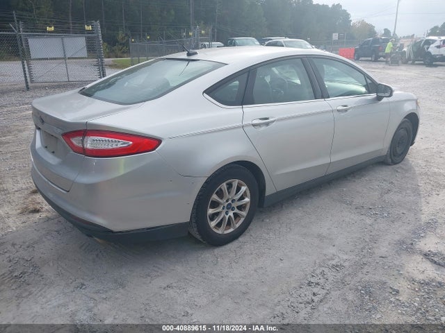 1FA6P0G77F5110232 Ford FUSION S