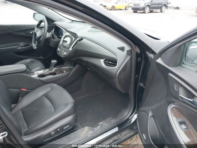1G1ZH5SX8GF260394 Chevrolet Malibu Premier
