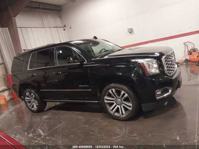 1GKS2CKJ9JR293246 GMC YUKON DENALI