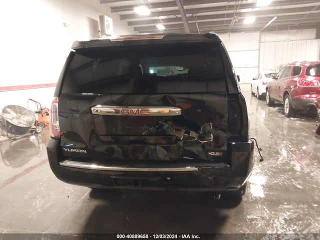 1GKS2CKJ9JR293246 GMC YUKON DENALI