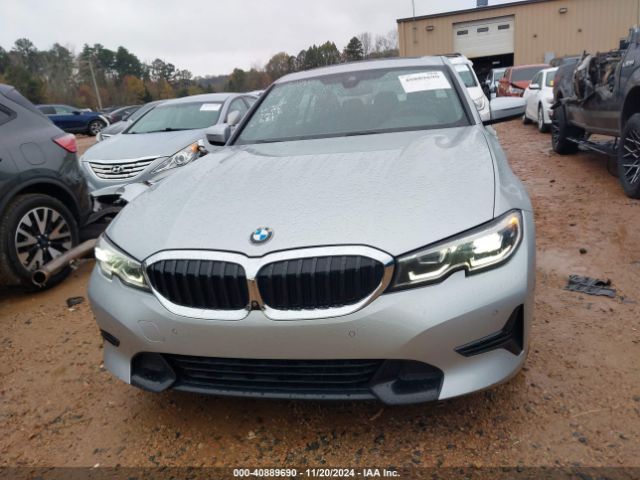WBA5R1C53KAE82081 BMW 330I
