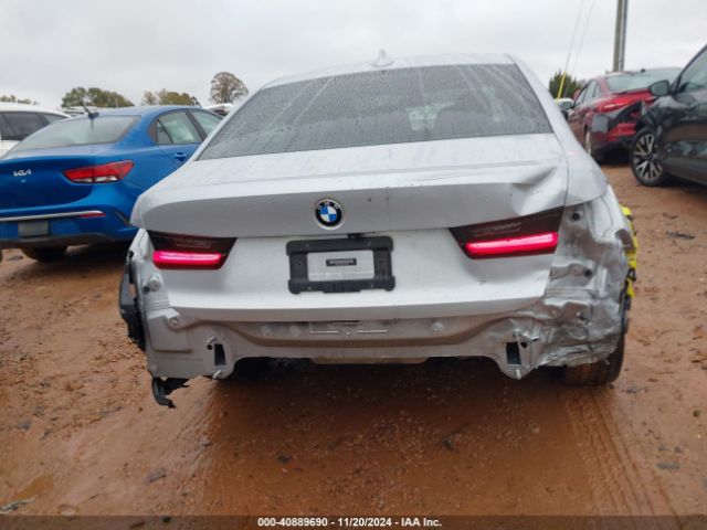 WBA5R1C53KAE82081 BMW 330I