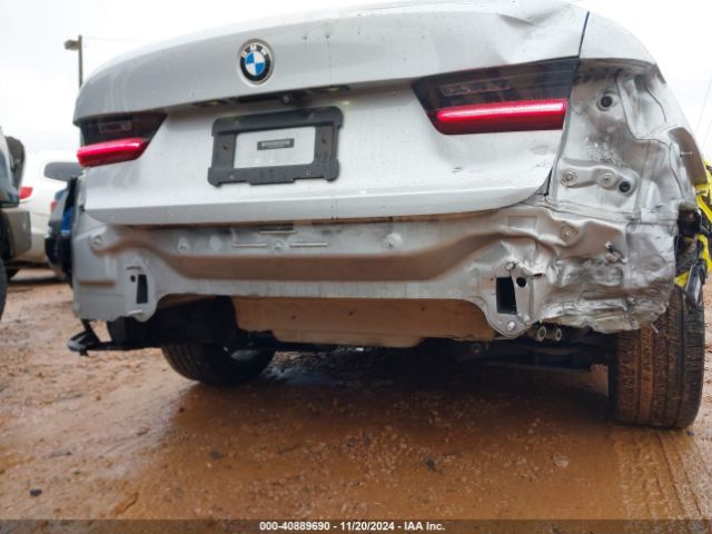WBA5R1C53KAE82081 BMW 330I