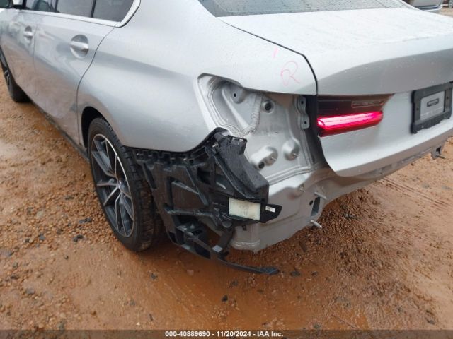 WBA5R1C53KAE82081 BMW 330I