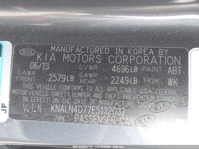 KNALN4D77E5132032 KIA Cadenza Premium