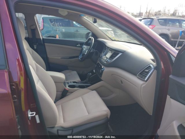 KM8J33A25HU530459 Hyundai Tucson Sport