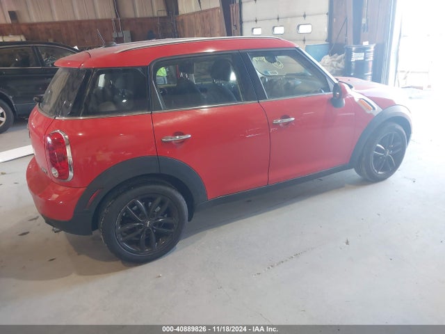 2011 MINI COOPER COUNTRYMAN WMWZB3C58BWM00301 Photo 3