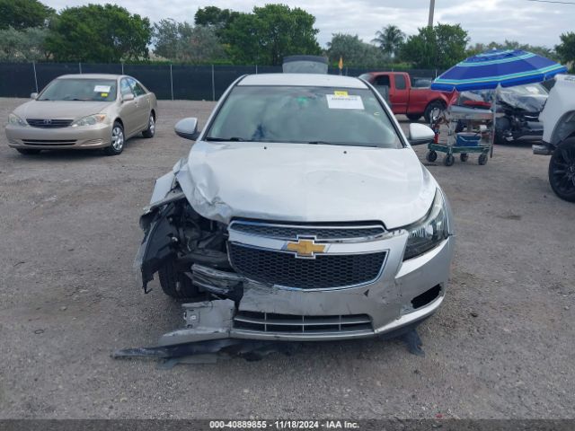 1G1PE5SB3E7340469 Chevrolet Cruze 2lt Auto