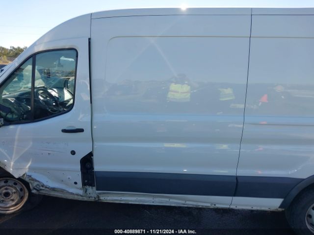 1FTYR2CG8JKA78772 Ford Transit-250