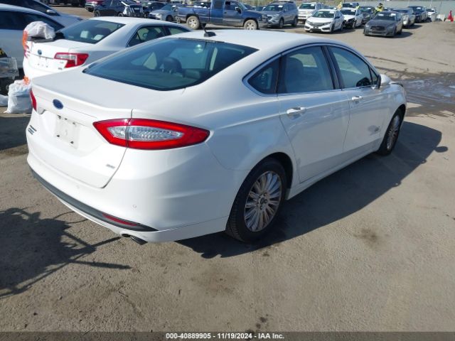 3FA6P0PU9GR229243 Ford Fusion Energi Se Luxury