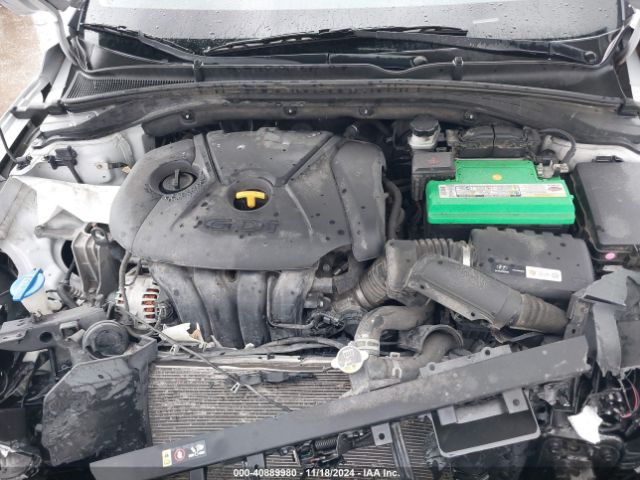 KMHH35LE9JU062050 Hyundai ELANTRA GT