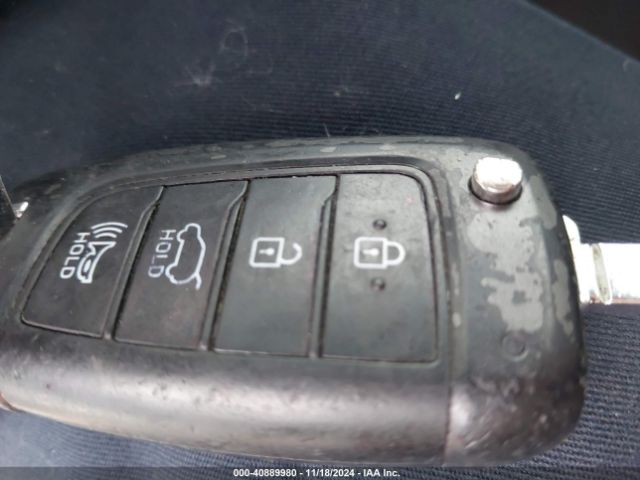KMHH35LE9JU062050 Hyundai ELANTRA GT