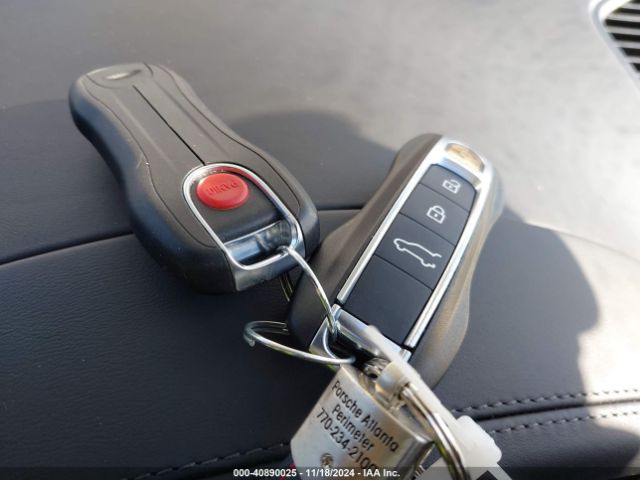 WP1BA2AY3NDA48323 Porsche Cayenne Coupe Platinum Edition