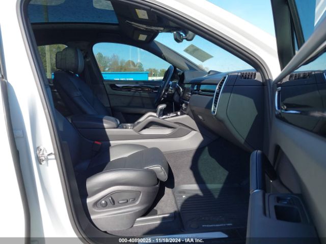 WP1BA2AY3NDA48323 Porsche Cayenne Coupe Platinum Edition