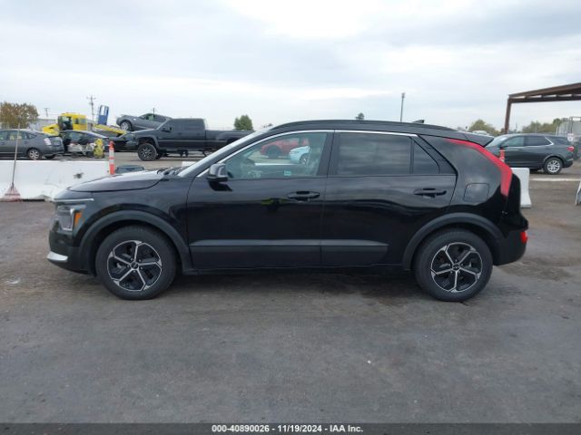 KNDCR3LE8R5155214 KIA NIRO EX