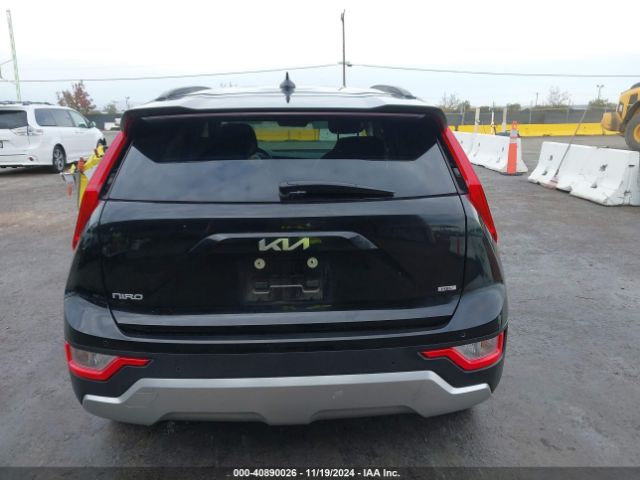 KNDCR3LE8R5155214 KIA NIRO EX