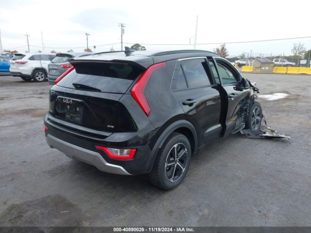 KNDCR3LE8R5155214 KIA NIRO EX