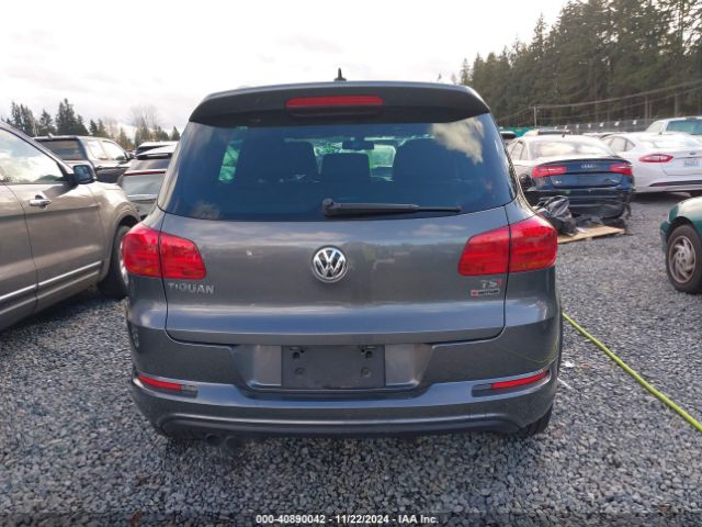 WVGBV7AX2GW015701 Volkswagen Tiguan R-line