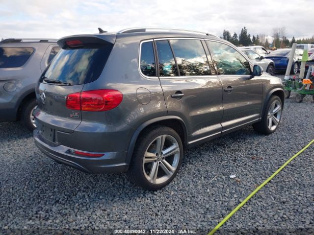 WVGBV7AX2GW015701 Volkswagen Tiguan R-line