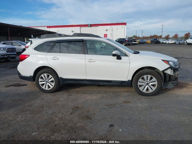 4S4BSAFC4K3378068 Subaru Outback 2.5i Premium