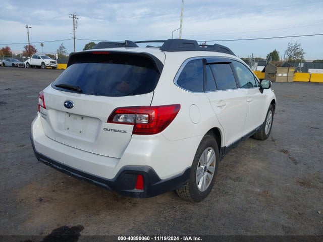 4S4BSAFC4K3378068 Subaru Outback 2.5i Premium
