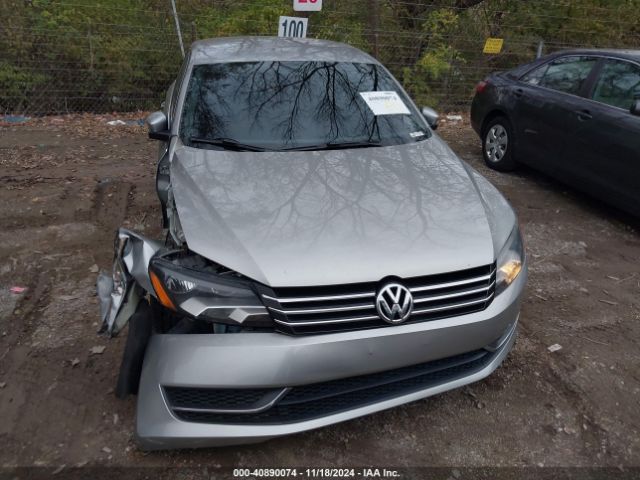 1VWBT7A31EC046814 Volkswagen Passat 1.8t Se