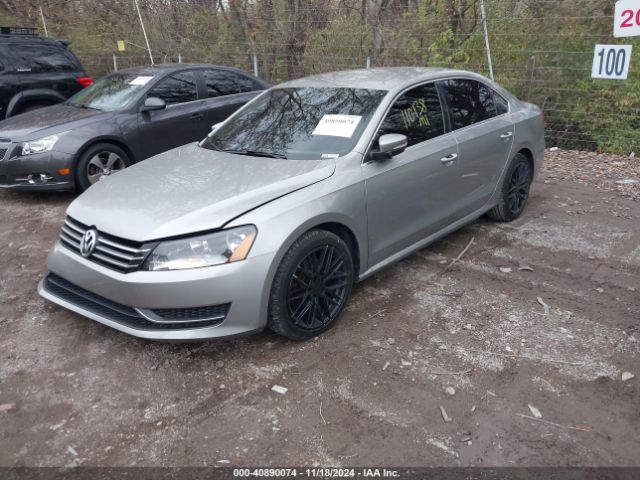 1VWBT7A31EC046814 Volkswagen Passat 1.8t Se