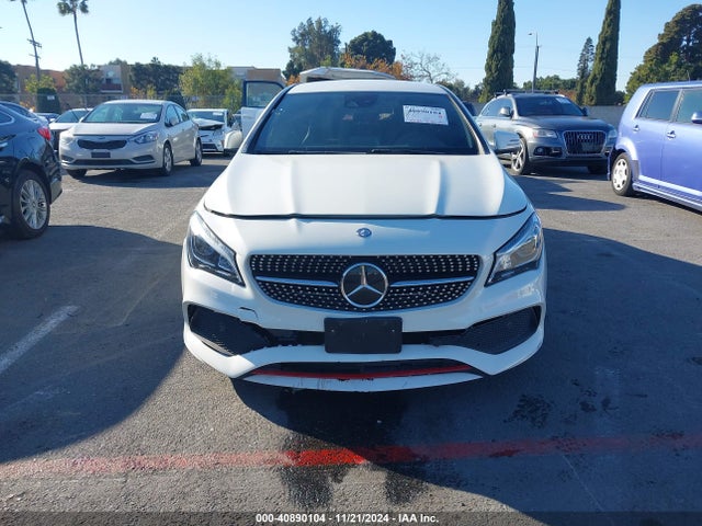 WDDSJ4EB5JN507137 Mercedes-Benz CLA 250