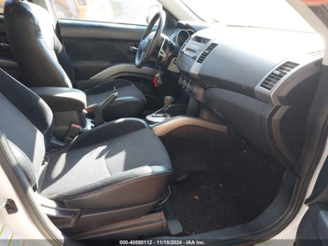 2011 MITSUBISHI OUTLANDER JA4JT3AW9BU007311 Photo 4