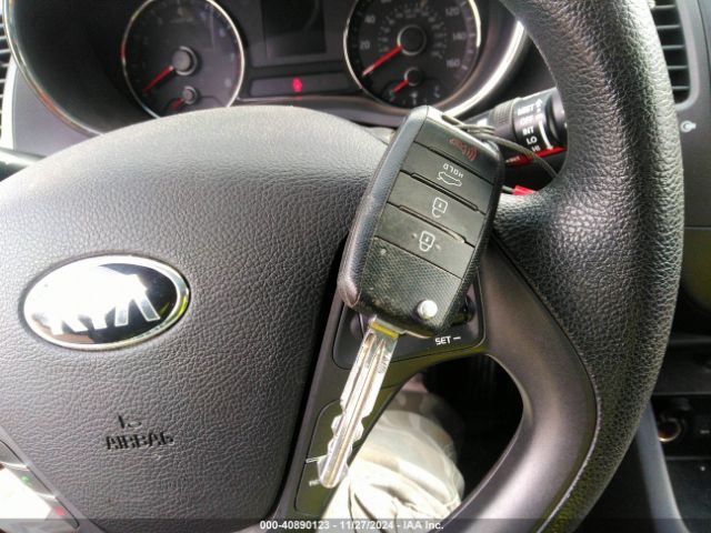 KNAFX4A60F5344050 KIA FORTE LX