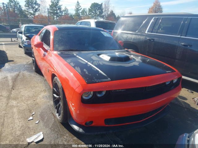 2C3CDZFJ6JH333097 Dodge Challenger 392 Hemi Scat Pack Shaker