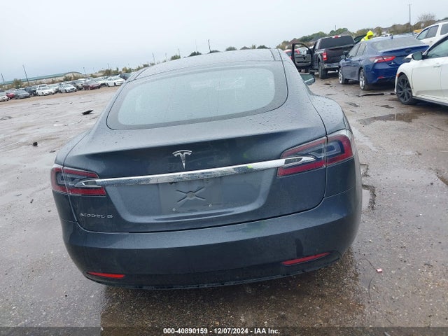 Tesla Model S 60/70/75/85 2016 5YJSA1E14GF154624 Image 16