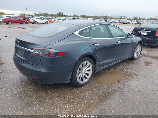 2016 TESLA MODEL S 5YJSA1E14GF154624 Photo 3