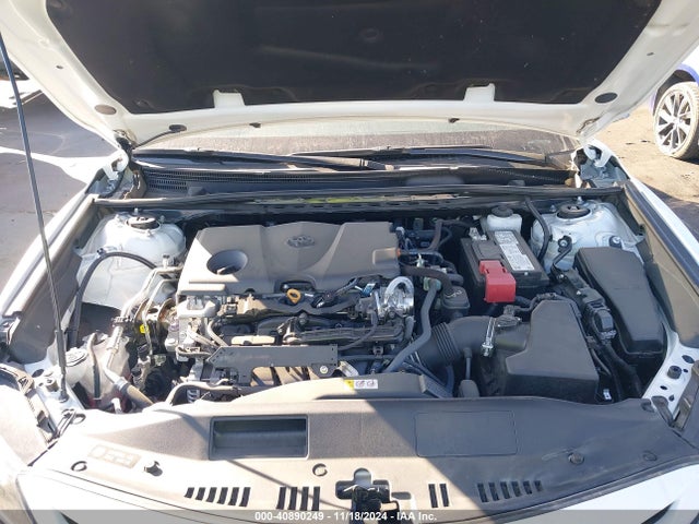 4T1G11AK5NU055945 Toyota CAMRY SE