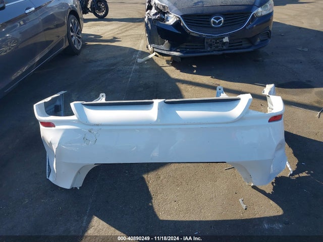 4T1G11AK5NU055945 Toyota CAMRY SE