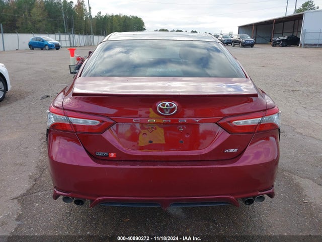 4T1B61HK3JU636369 Toyota CAMRY XSE