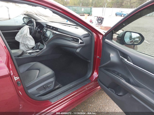 4T1B61HK3JU636369 Toyota CAMRY XSE