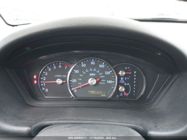 2011 MITSUBISHI ENDEAVOR 4A4JN2AS0BE031362 Photo 6