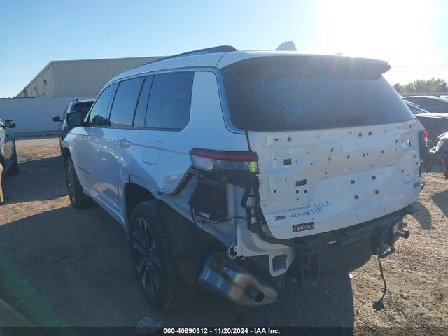 1C4RJKDG7P8107677 Jeep Grand Cherokee L Overland 4x4