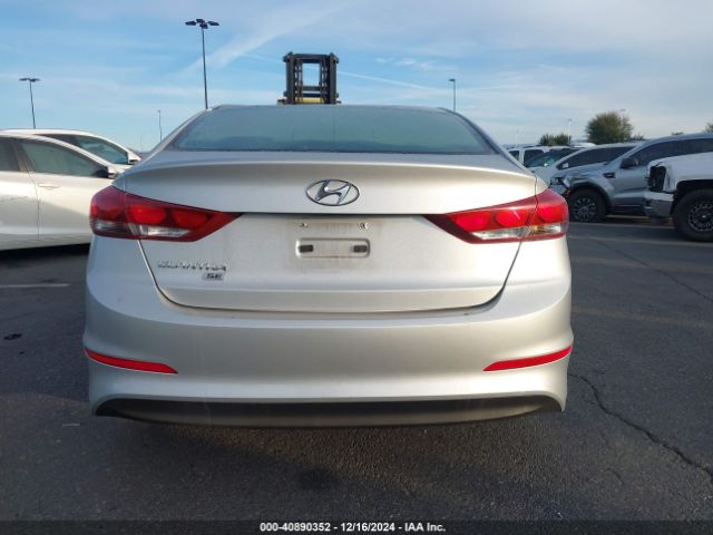 5NPD74LF0JH225561 Hyundai ELANTRA SE