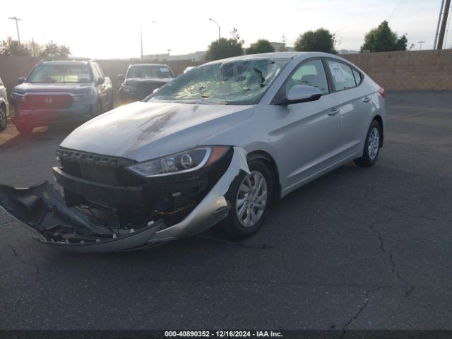 5NPD74LF0JH225561 Hyundai ELANTRA SE