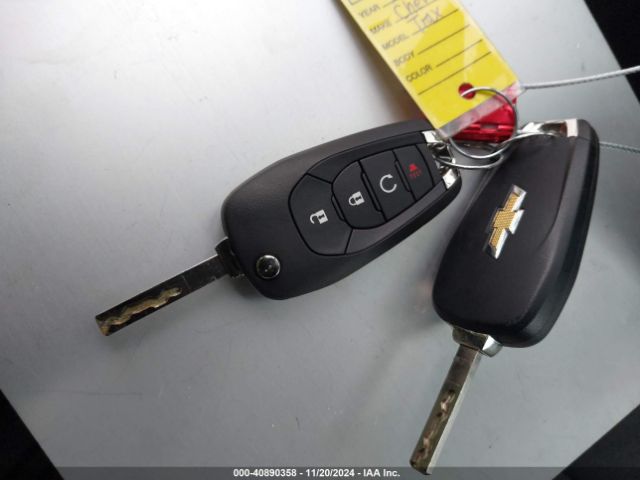KL77LGE26RC064447 Chevrolet Trax Fwd 1rs