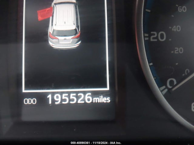 Toyota RAV4 LE 2017 2T3BFREV9HW587905 Image 16