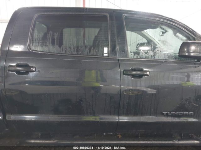 5TFDW5F16FX443282 Toyota Tundra Sr5 5.7l V8