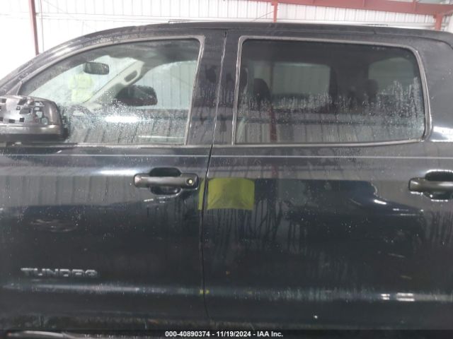 5TFDW5F16FX443282 Toyota Tundra Sr5 5.7l V8